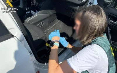 Dos detenidos por caza furtiva tras arrojar una mochila con seis cabezas de corzo para evitar un control policial en Trujillo